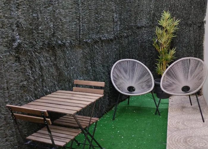 Garibaldi De Fonctionnelle Nouvelle Renovation Jardin Prive Appartement